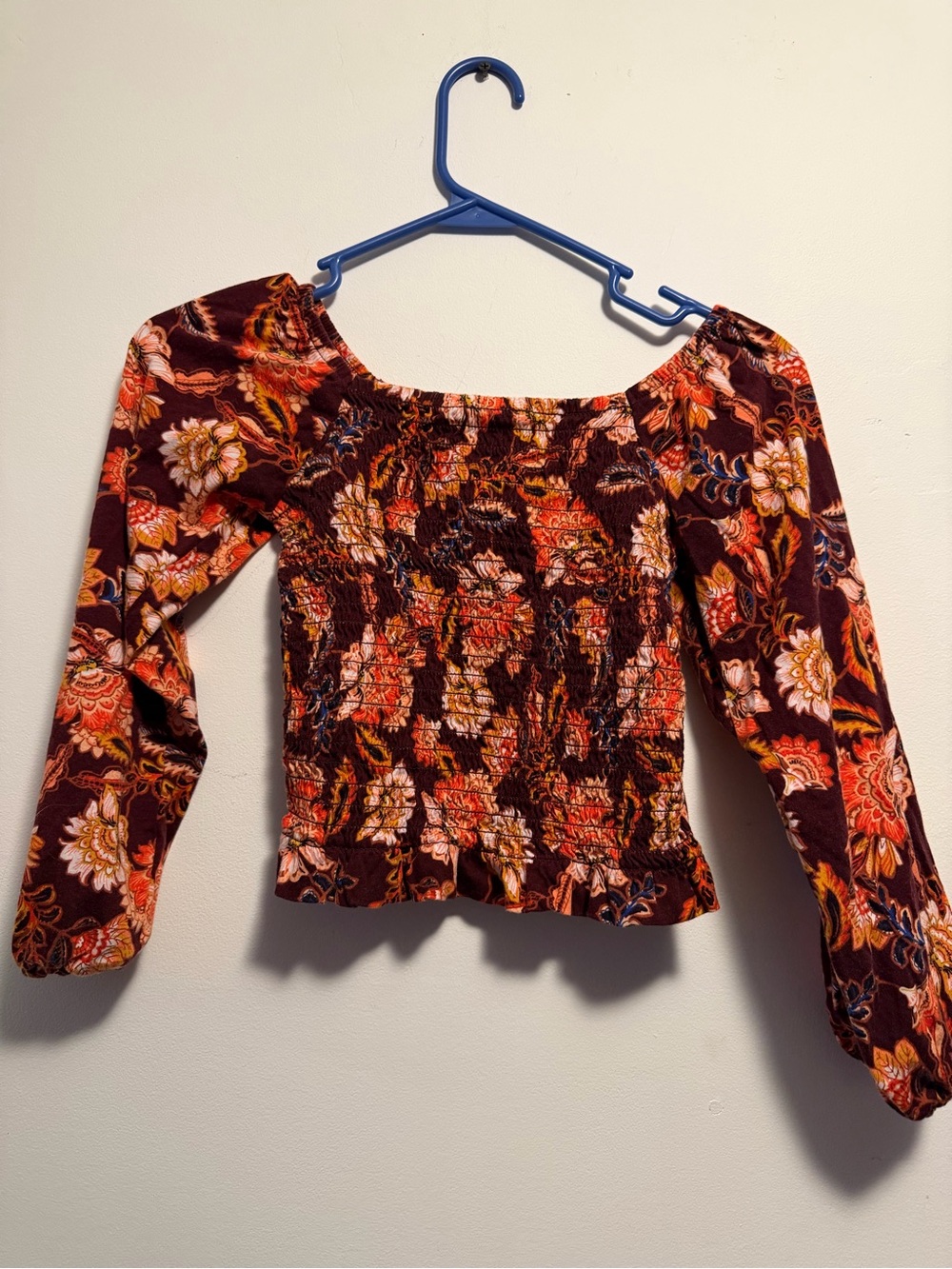 Girls M Old Navy Burgundy Floral Smocked Off-Shoulder Long Sleeve Top